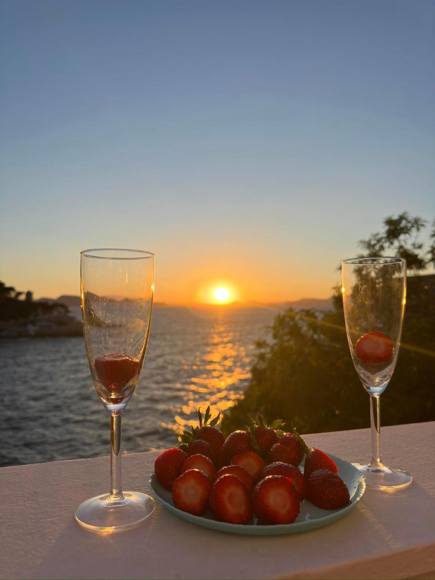 Sunset View Apartment